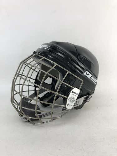 Used Bauer 3500 Md Ice Hockey Helmets