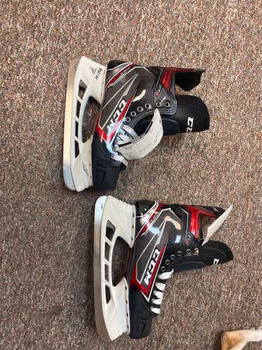 Brand New Jetspeed FT2 Size 10DA Pro Stock Made In Canada Skates  $525