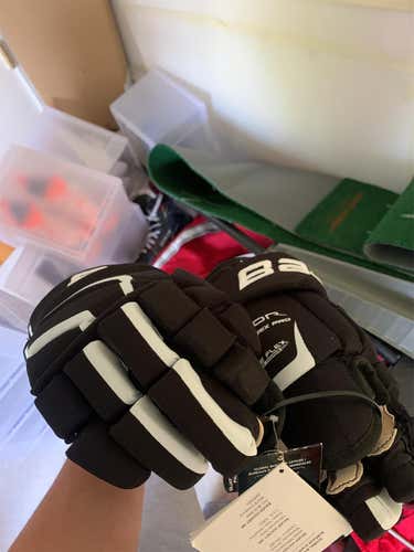 Black New Bauer Vapor 1x Lite Pro 13" Gloves