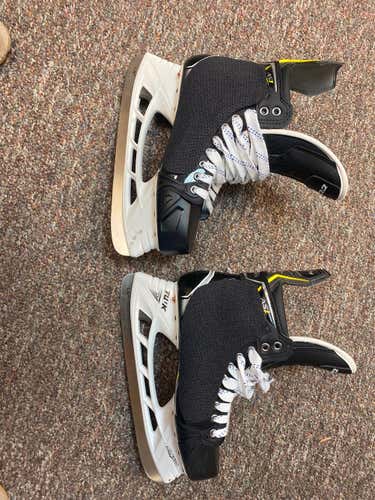 Brand New CCM Super Tacks AS1 Pro Stock With UItra Shot Blockers  Size 9.5DA. 450.00