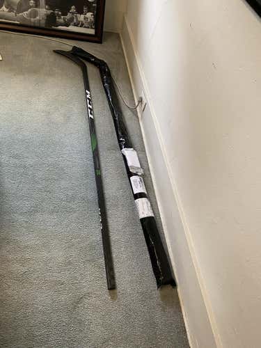 New CCM Right Handed RibCor Trigger 4 PRO Hockey Stick Toe Pattern 75 Flex GRIP P28 McDavid
