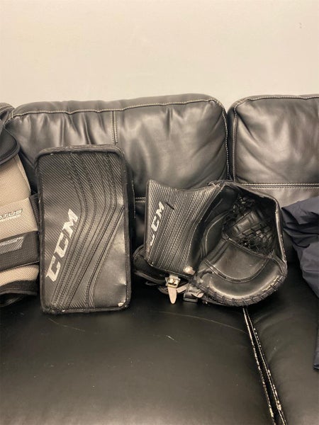 Black Senior Regular Premier Pro Stock Glove & Blocker
