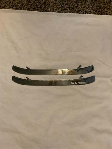 Used StepSteel ST EDGE Blacksteel 272 mm