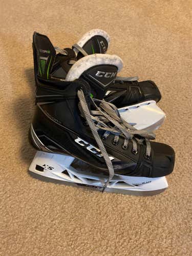 Senior CCM Ribcor 76k Extra Wide Width Size 8.5 Hockey Skates