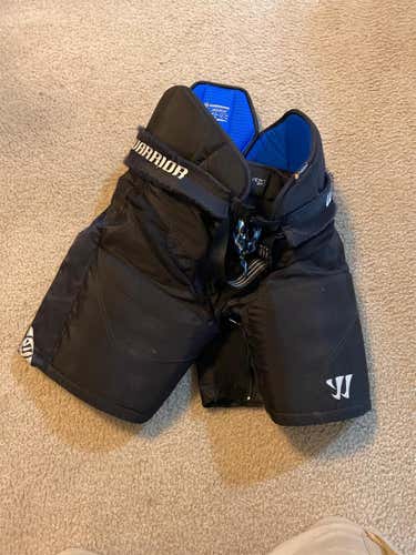 Black Junior Large Warrior Covert DT2  Hockey Pants