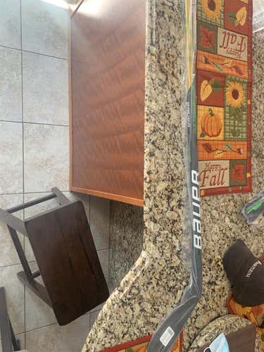 Senior Right Handed Supreme Ultra Sonic  Hockey Stick