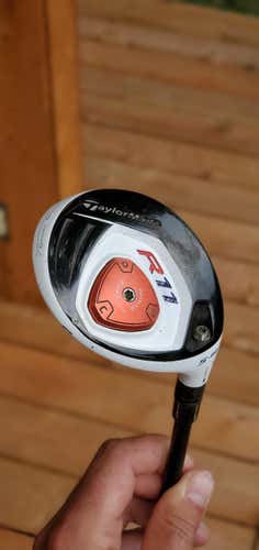 TaylorMade R11 Fairway Wood Regular Flex 5 Wood RH
