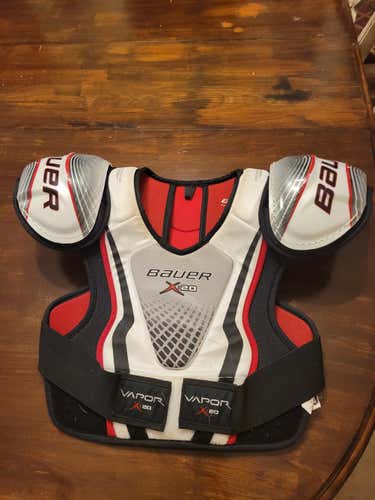Used Senior Large Bauer vapor x20 Shoulder Pads