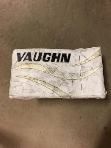 White Intermediate Regular Ventus Blocker!