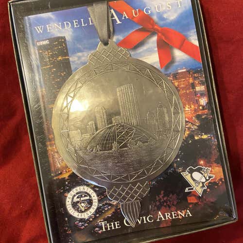 Pittsburgh Penguins Mellon / Civic Arena Game Used Roof Holiday Christmas Ornament New Other