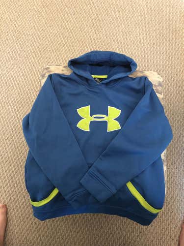 Blue Youth Large Under Armour Hoodie