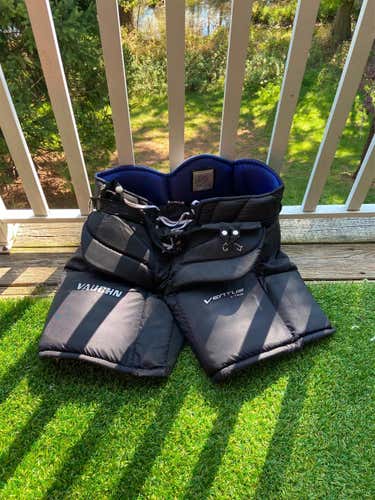 Black Junior XL Vaughn ventus  Hockey Goalie Pants