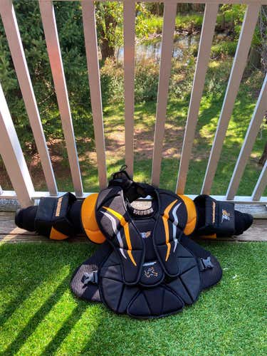 Intermediate Large Vaughn v7  Goalie Chest Protector