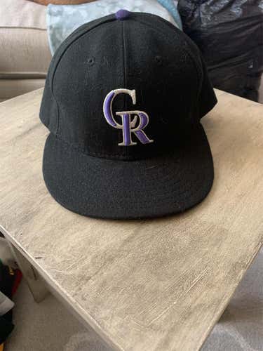 Colorado Rockies Fitted Hat