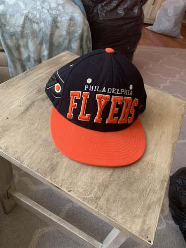 Philadelphia Flyers SnapBack