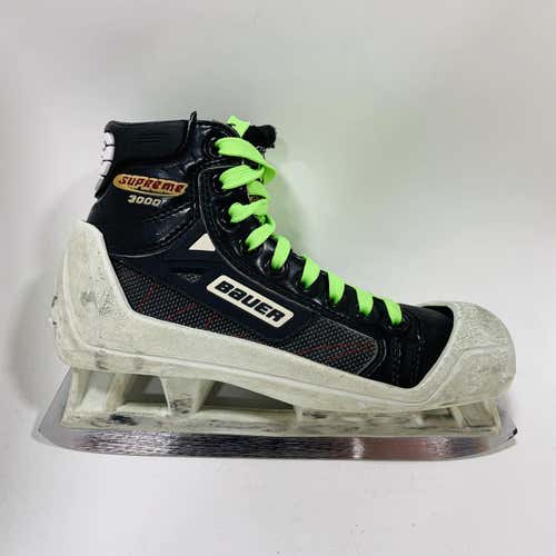 Junior Bauer Supreme 3000 Regular Width Size 2 Hockey Goalie Skates
