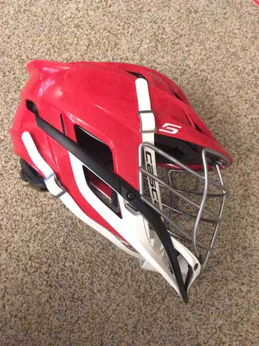 Red Cascade S Helmet