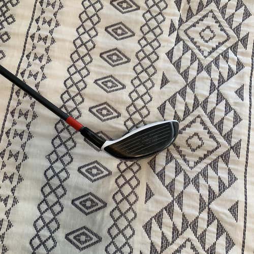 TaylorMade M2 2017 Fairway Wood - 3 Wood 15*Loft Stiff Graphite Left Handed