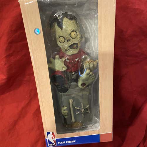 Chicago Bulls FOCO NBA Zombie Coin Bank New Other