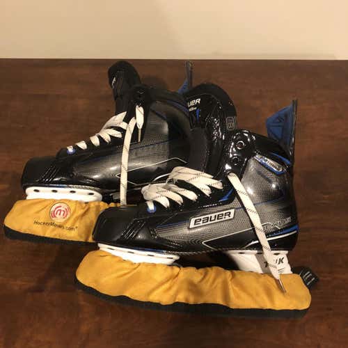 Senior Bauer Nexus Freeze Pro Regular Width  Size 8.5 Hockey Skates Superfeet Insoles