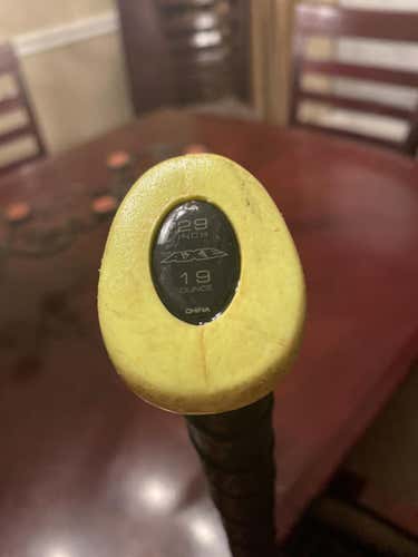 Used Kid Pitch (9YO-13YO) USSSA Certified 2018 Alloy AXE Bat (-10) 19 oz 29"