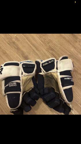 Yale University Blue Senior Bauer 4 Roll 13" Gloves