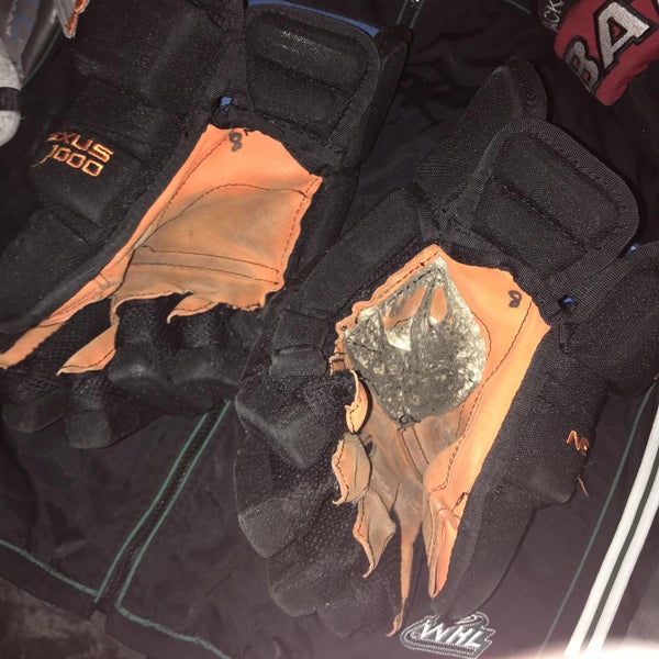 Black Senior Bauer Nexus 1000 14" Pro Stock Gloves