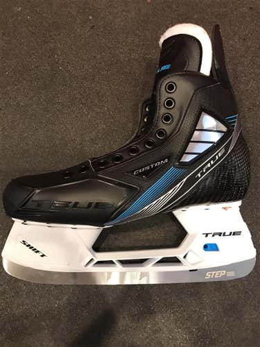 Senior True Pro Custom Size 10EE Hockey Skates