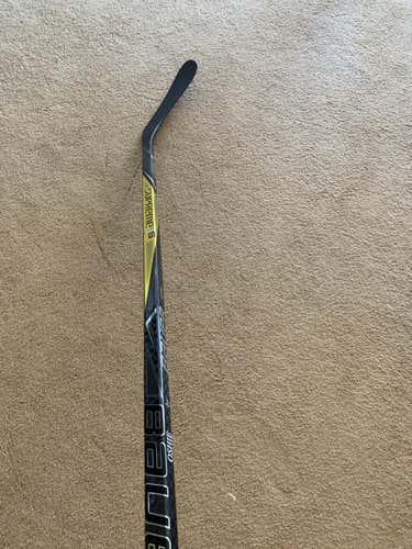 Senior Used Bauer Right Handed Supreme 1S Hockey Stick Toe Pattern Pro Stock