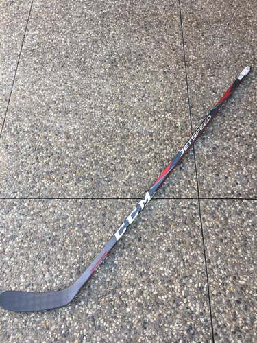Brand New CCM Jetspeed RH 85 flex P28 Hockey Sticks