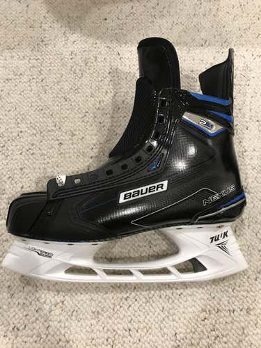 New Senior Bauer Nexus 2N Pro Hockey Skates Extra Wide Width Pro Stock Size 11.25 EE (no steel)