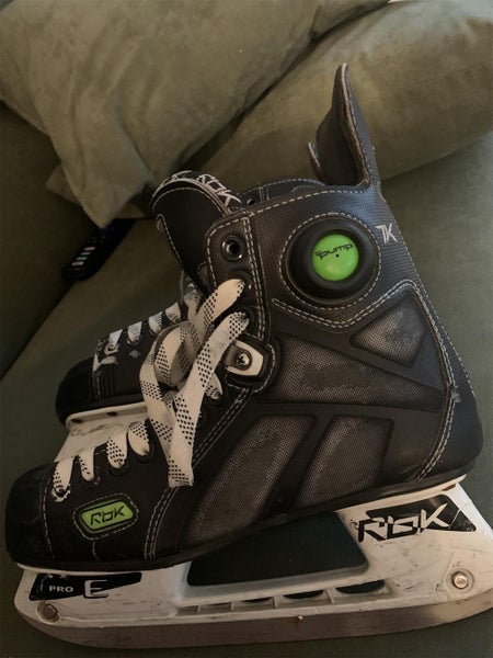 Senior Reebok 7k pump Size 6.5 Hockey Skates