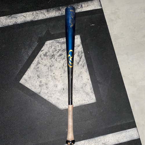 High School/College BBCOR Certified Wood Composite Velo (-3) 31" Bat