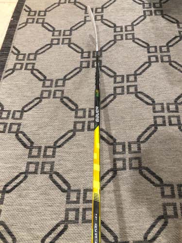 Intermediate Right Handed Supreme Ultra Sonic Toe Pattern  Hockey Stick