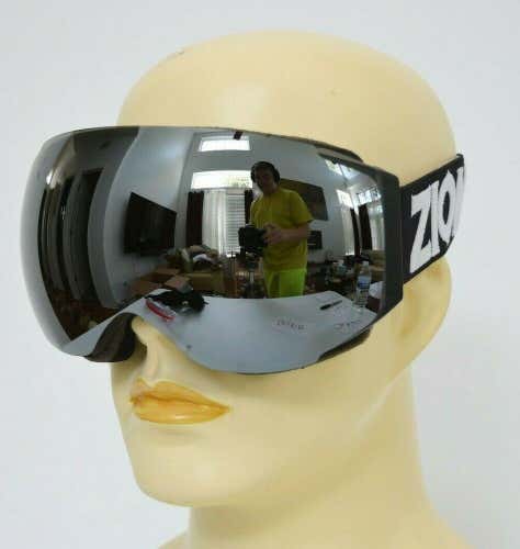NEW ZIONOR SKI SNOWBOARD GOGGLES MSRP $80