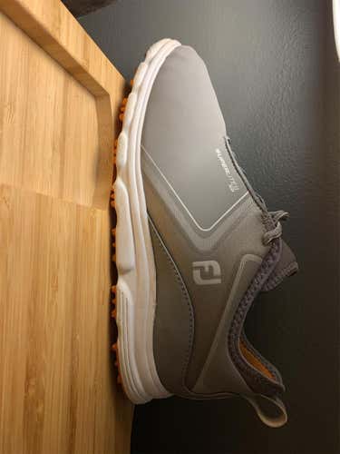 Gray Men's Size 9.5 (Women's 10.5) Footjoy Golf Shoes