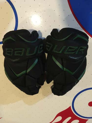 Bauer Vapor matrix pro Gloves 13"