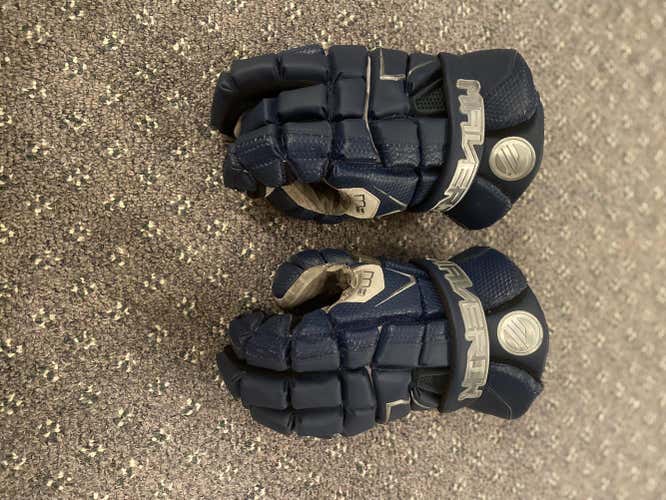 Like New Maverik M4 Lacrosse Gloves 13"