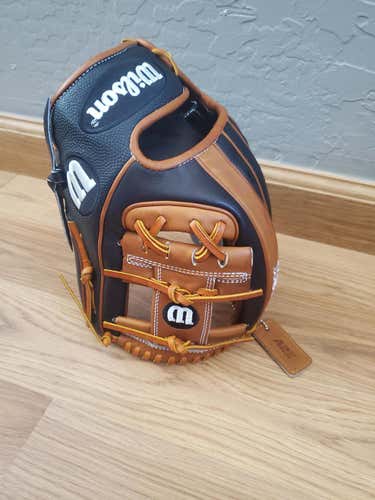 New Wilson Right Hand Throw A2K Baseball Glove 11.5"