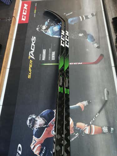 P92M | 85 Flex | New CCM RibCor Trigger 4 PRO RH Hockey Stick Toe Pattern Pro Stock