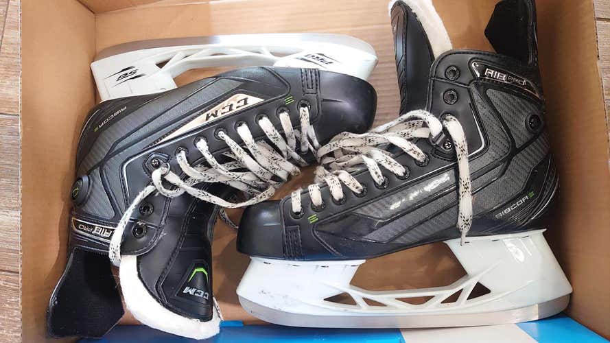 Used Senior CCM RibCor Pro Skates Size 11