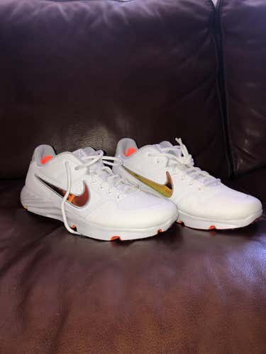 NIKE Alpha Hurache Elite 2 2020 Spring Training turfs (sz 9)