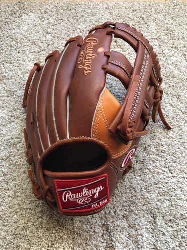 High School/College Infield Heart of the Hide 11.5" Baseball Glove - No Trade