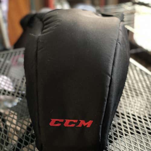 White Senior CCM 1.9 Goalie Mask