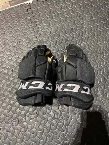 Black Senior CCM HGTK 14" LA Kings Pro Stock Gloves