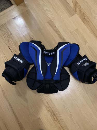 Used Junior Small/Medium Vaughn Goalie Chest Protector