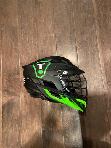 Black And Green Cascade S Helmet