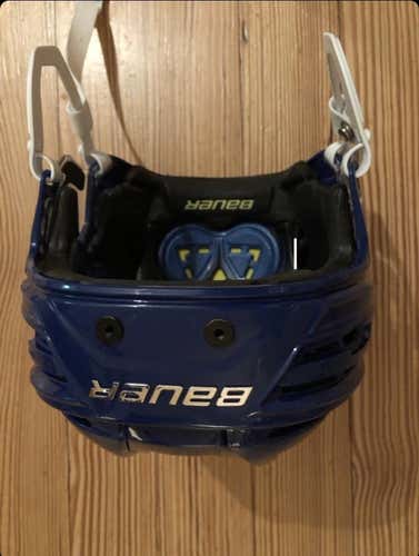 Blue New Small Bauer Re-Akt 150  Helmet