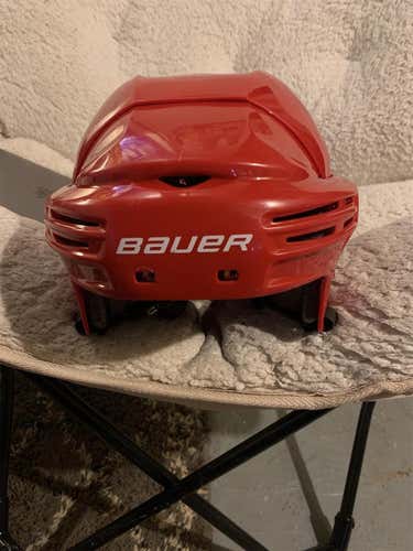 Red Used Medium Bauer 7500  Helmet