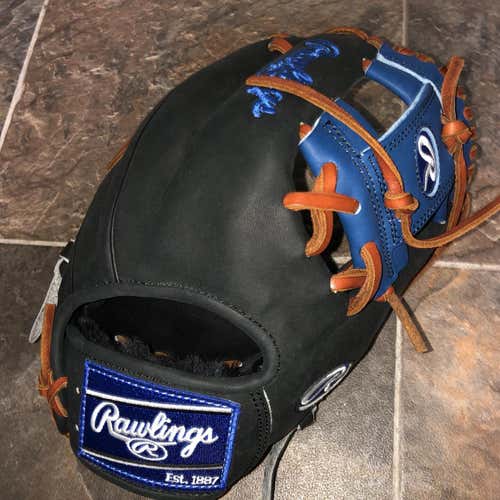 Adult Infield Heart of the Hide 11.5" Baseball Glove